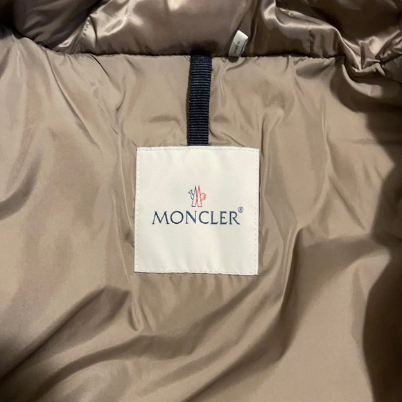 Authentic Moncler Tinuviel Fox fur Puffer Coat - Picture 7 of 16